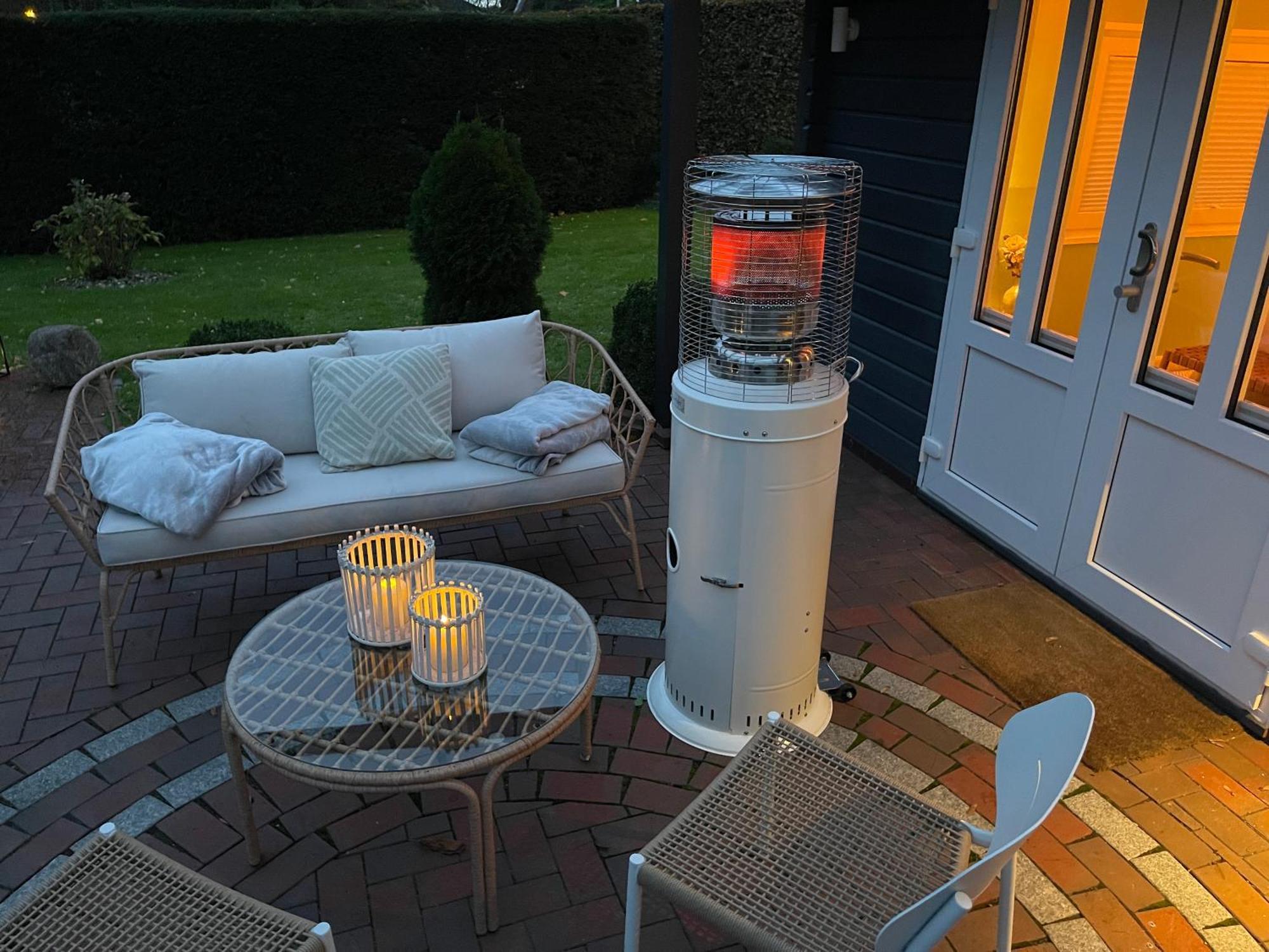 Lodge94 - Tinyhouse Kleiner Luxus Wilhelmshaven Bagian luar foto